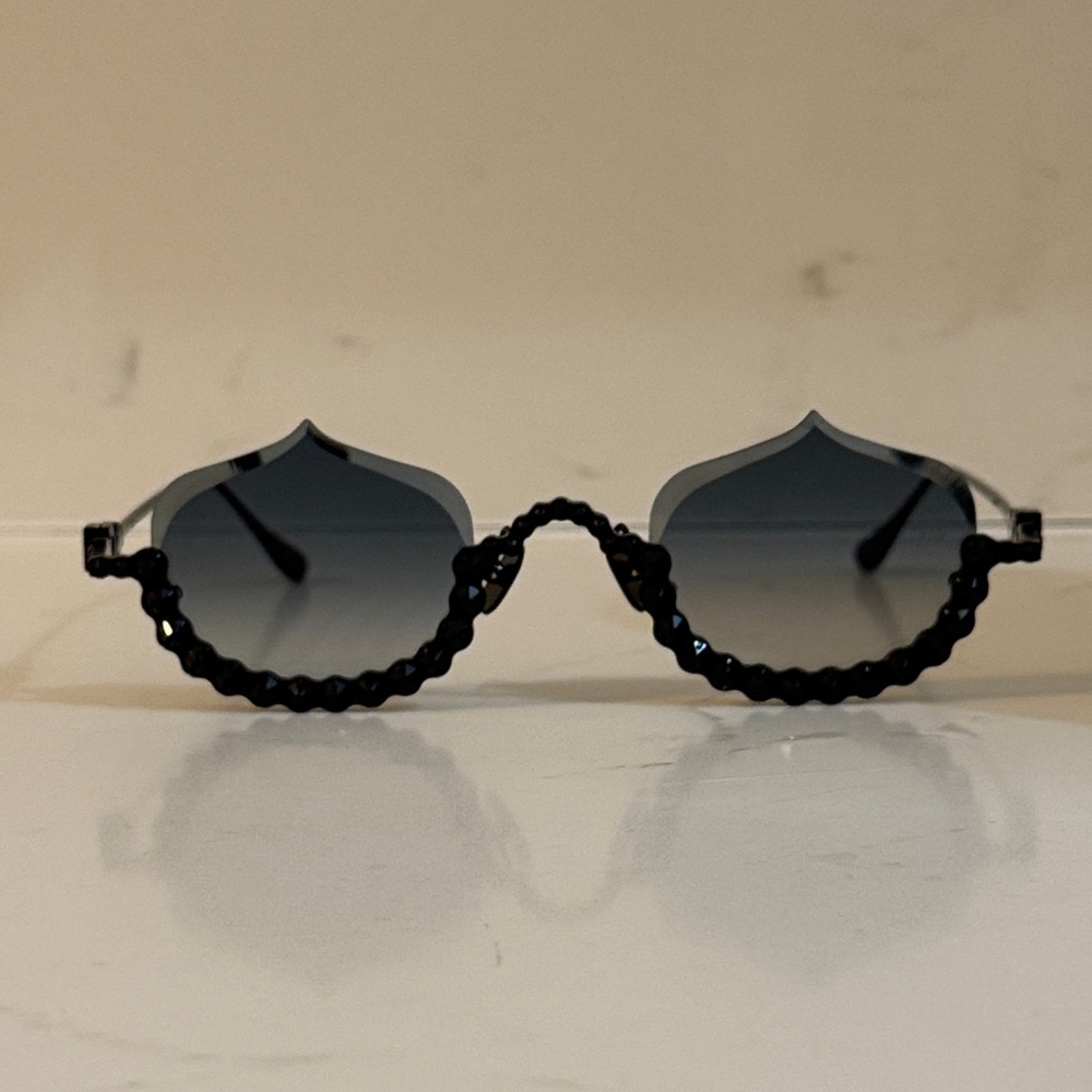 ANNA-KARIN KARLSSON - BRAND NEW WITH TAG - BLACK SWAROVSKI CRYSTAL SUNGLASSES